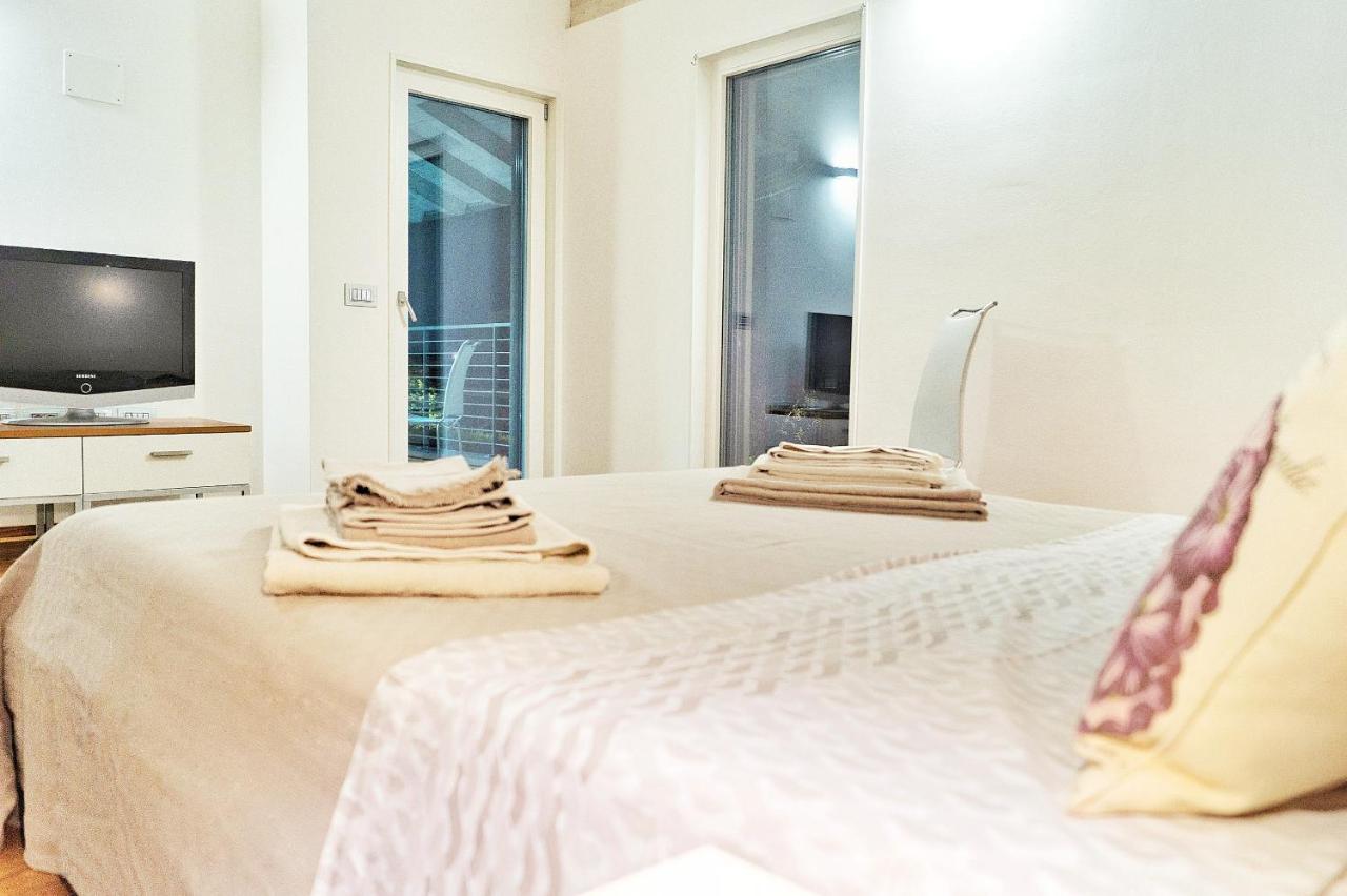 Wooden House Bed & Breakfast มอนเตกรอตโต แตร์เม ภายนอก รูปภาพ